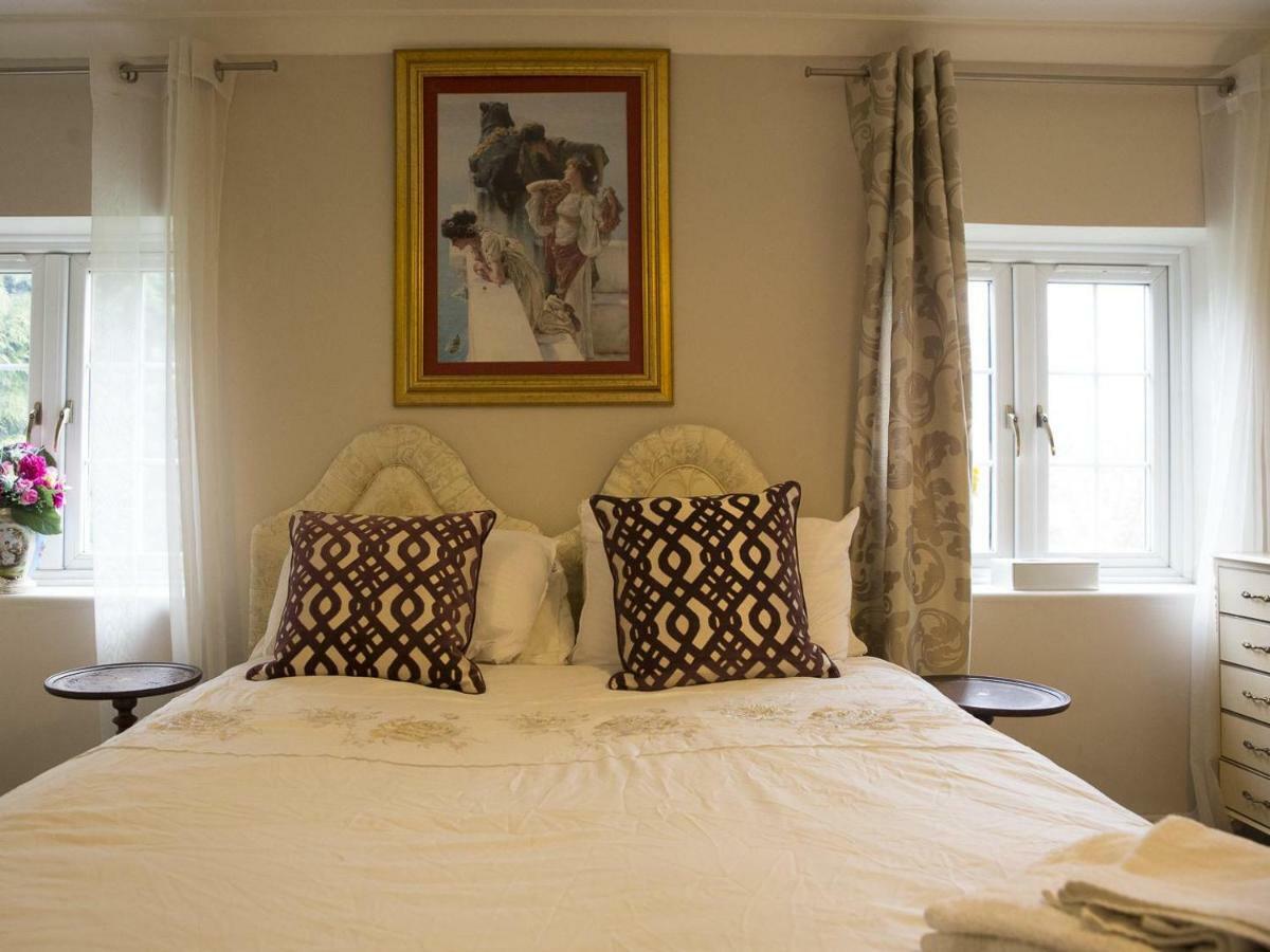 Oyo Vale Lodge Windsor Eksteriør bilde
