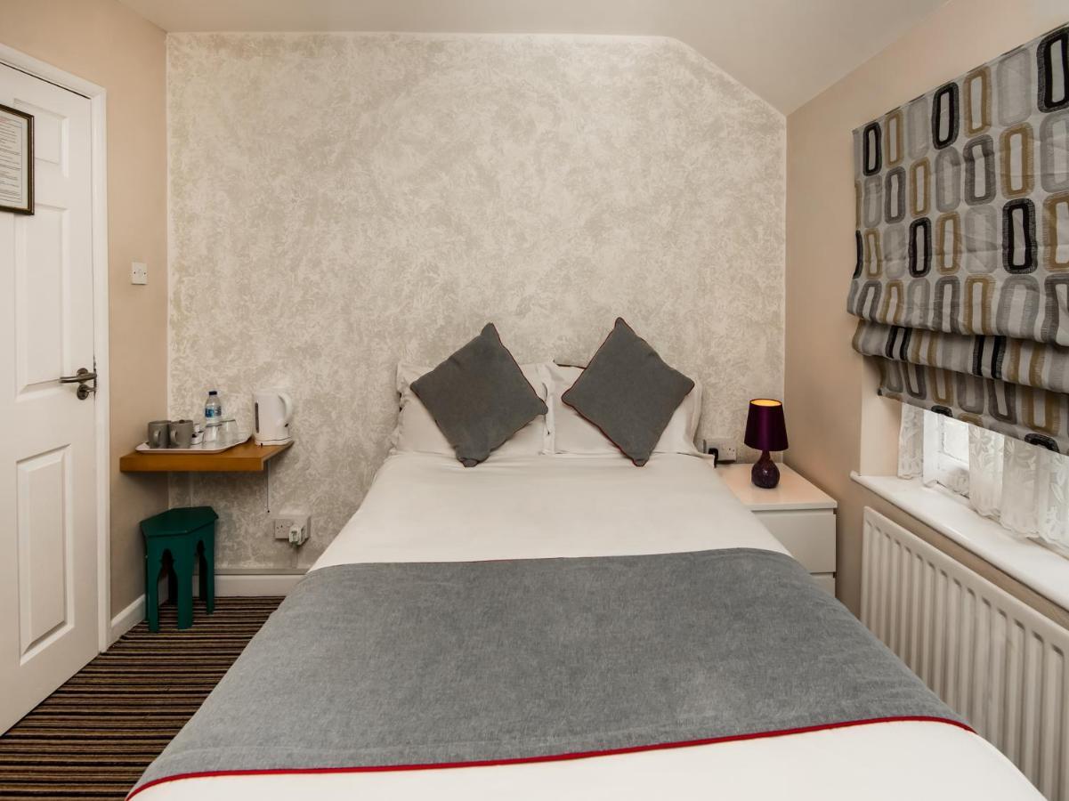 Oyo Vale Lodge Windsor Eksteriør bilde