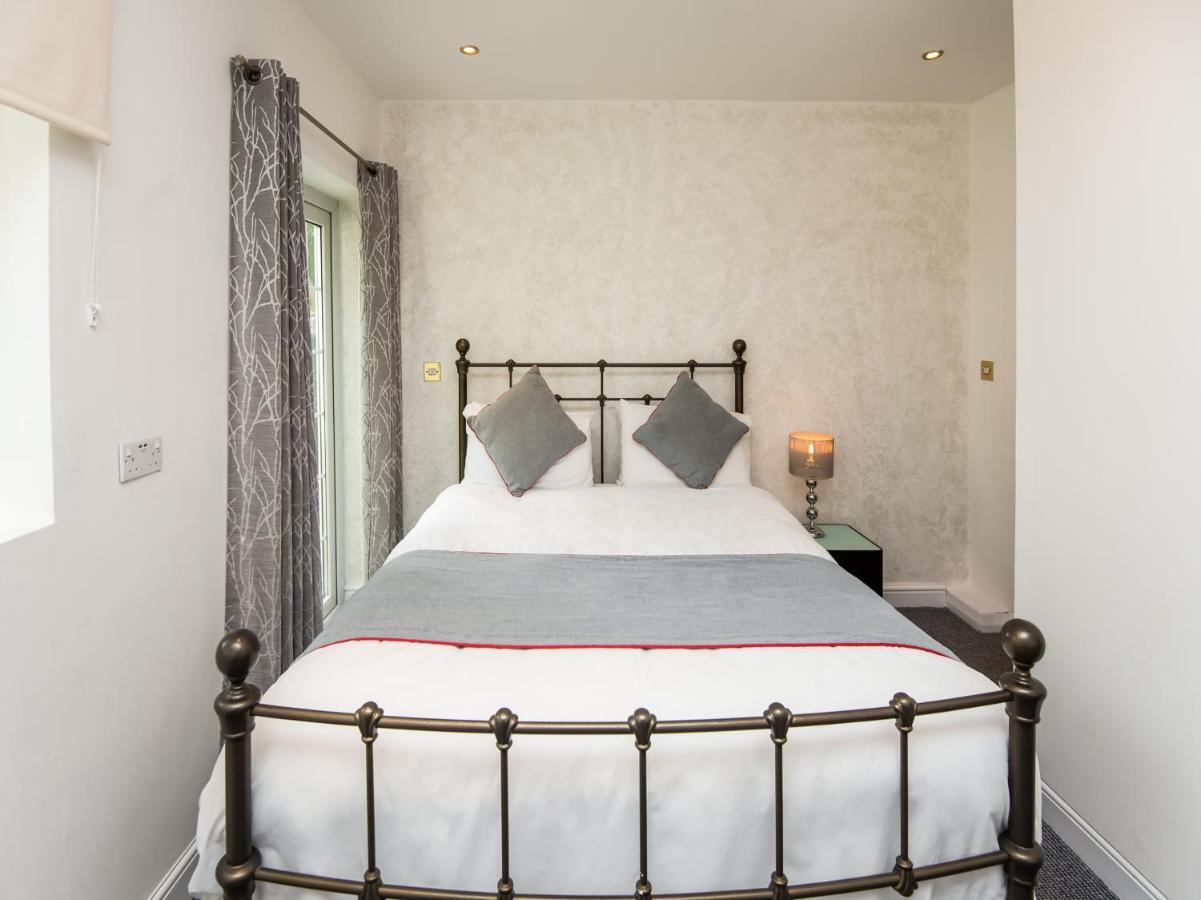 Oyo Vale Lodge Windsor Eksteriør bilde