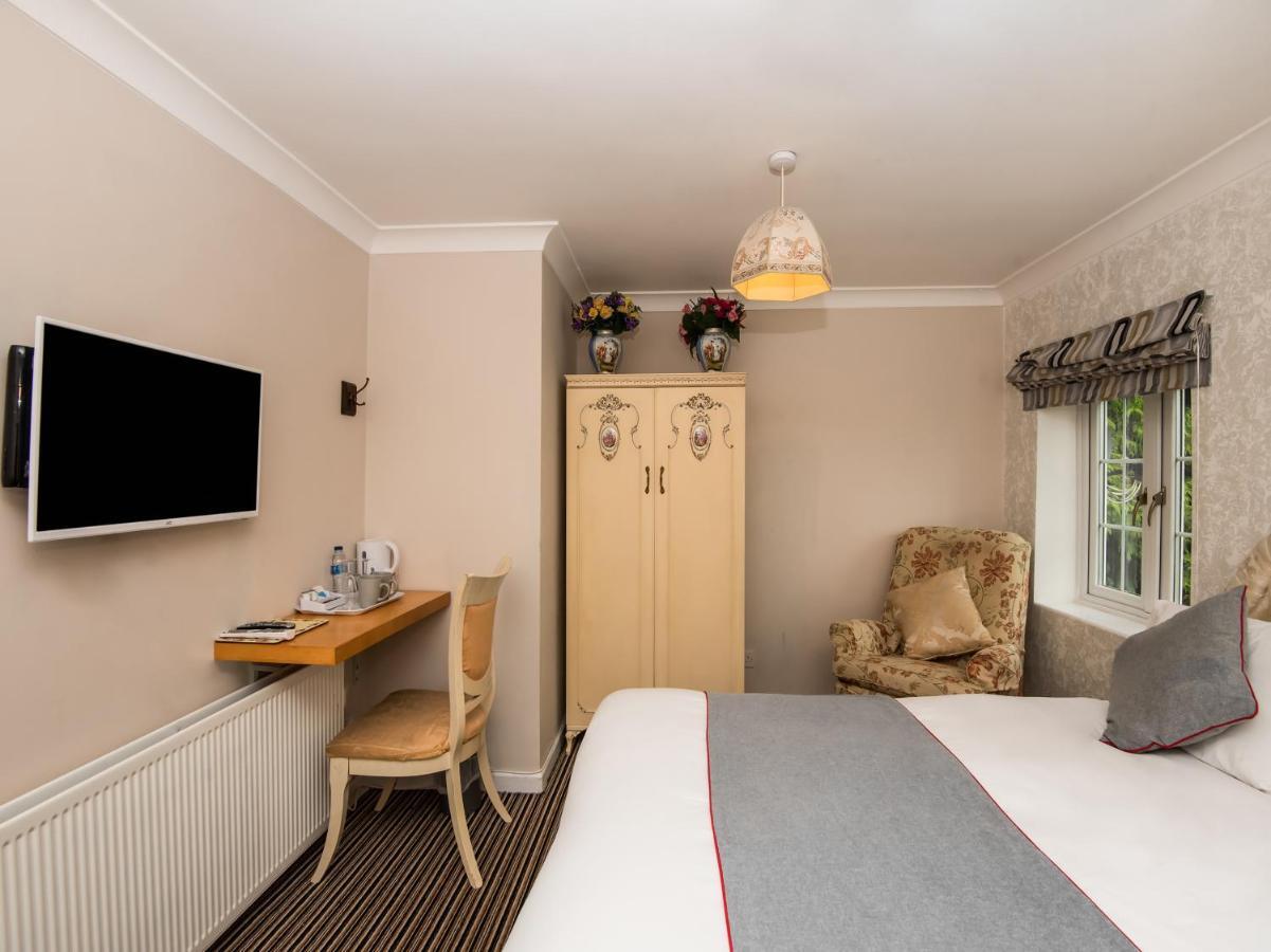 Oyo Vale Lodge Windsor Eksteriør bilde